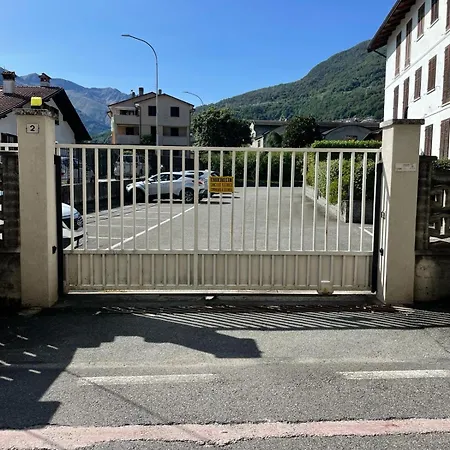 Lakeside غْرافيدونا